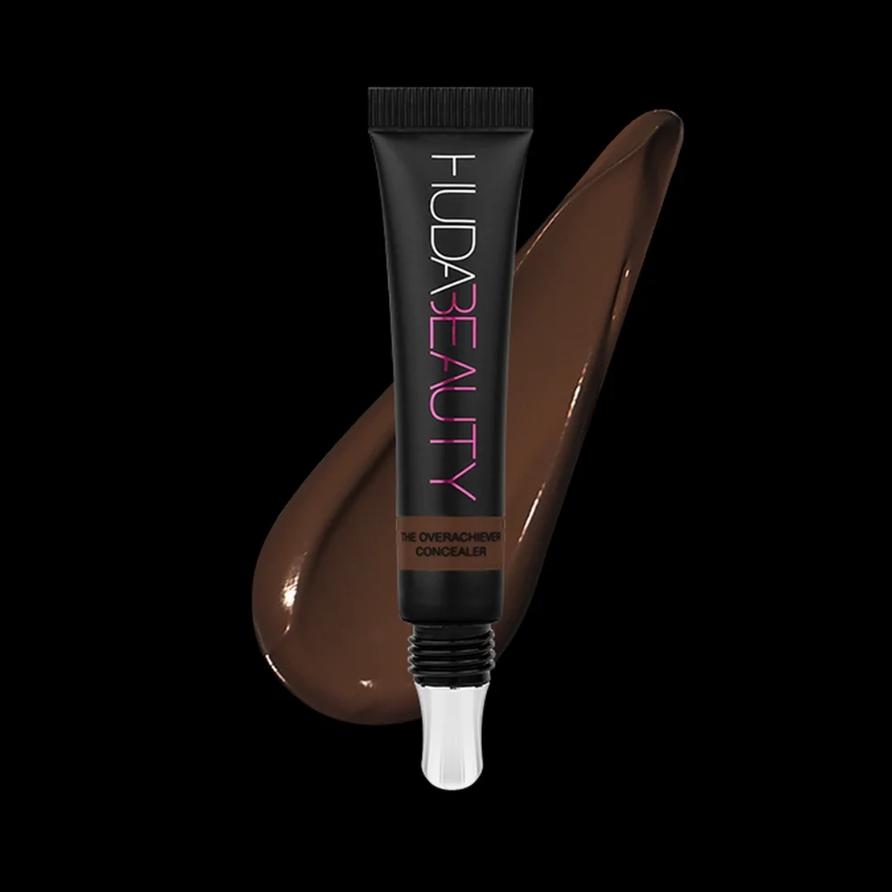 2- Concealer HUDA BEAUTY Overachiever Chocolate Chip